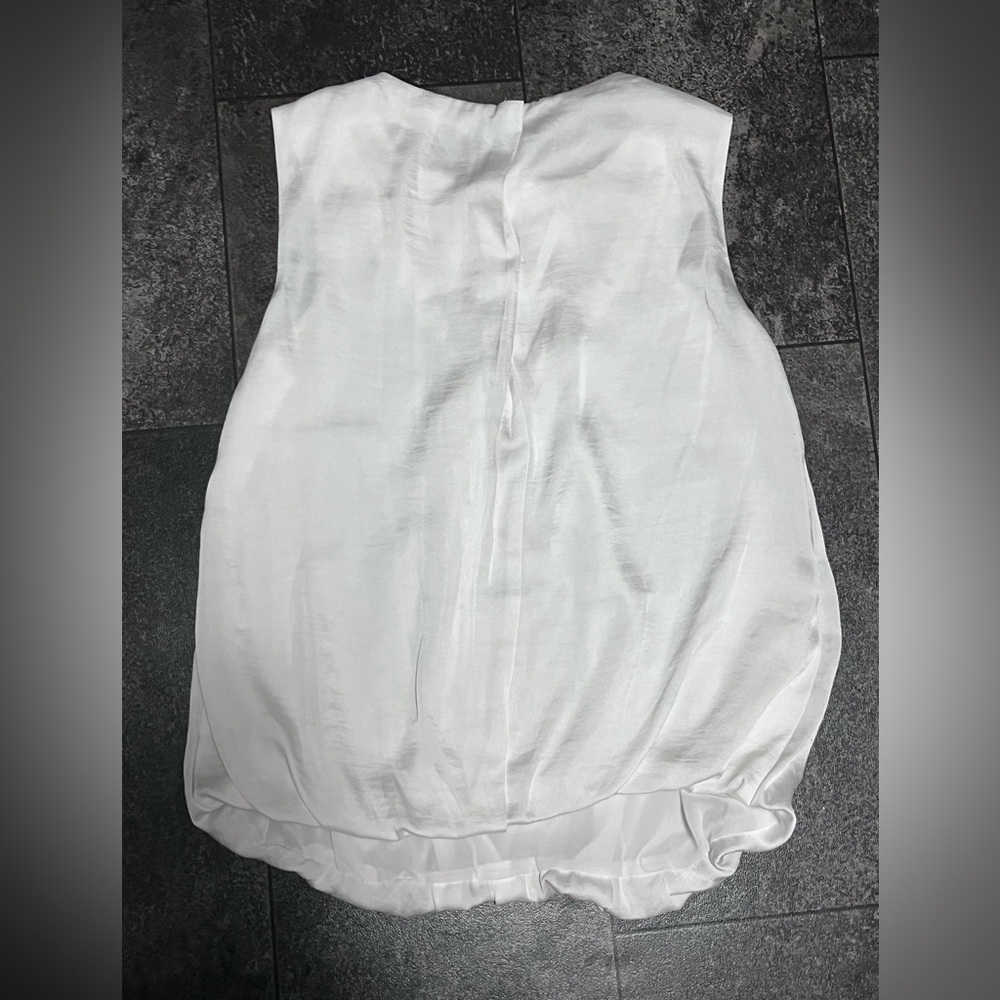 Silky Dressy White Sleeveless Top - Picture 2 of 3